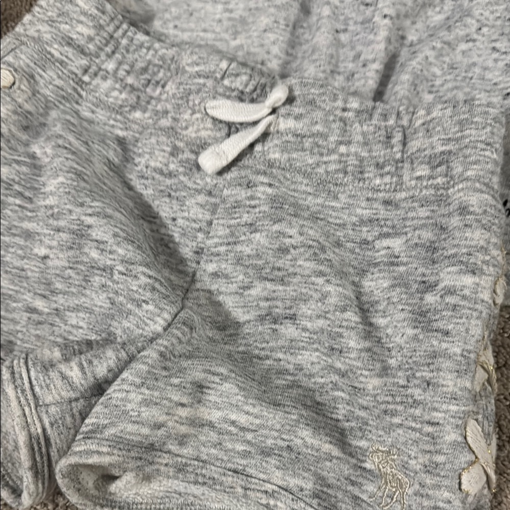 Abercrombie & Fitch Bundle - Picture 5 of 12